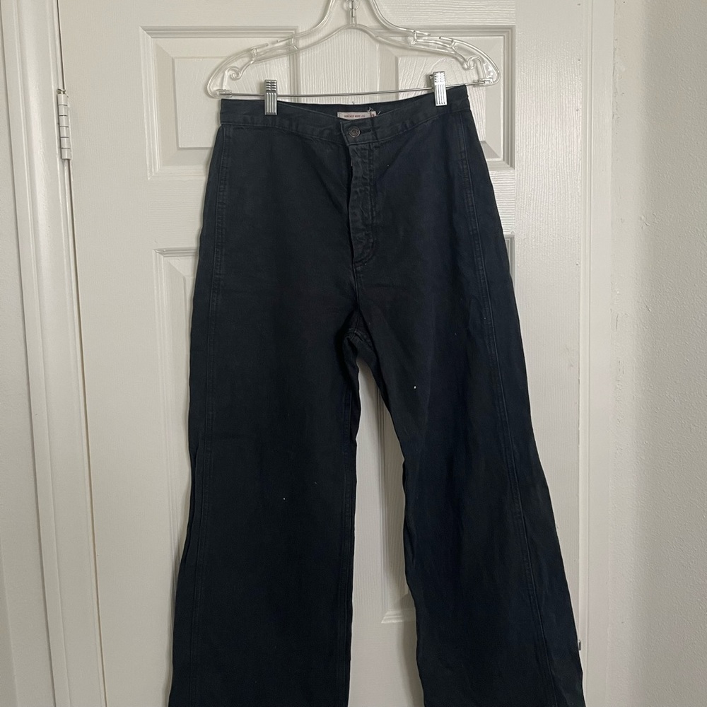 High + Wide leg Levi’s